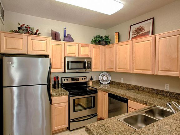 5th image of 1500 E Pusch Wilderness Dr Unit 12207