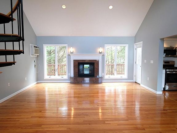 5th image of 293 Lunns Way