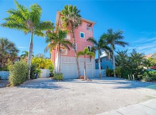 144 Avenida Veneccia #B, Sarasota, FL 34242