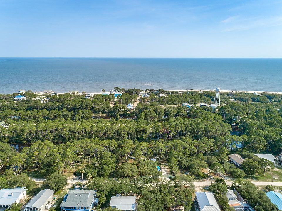 202 Harbor Cir, Panacea, FL 32346 Zillow