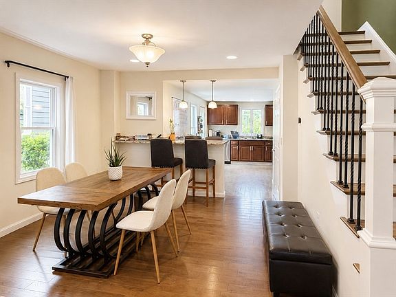 3rd image of 45 Tremont St