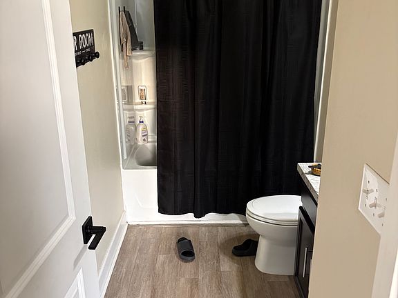 3rd image of 1505 Mattie Pointe Pl
