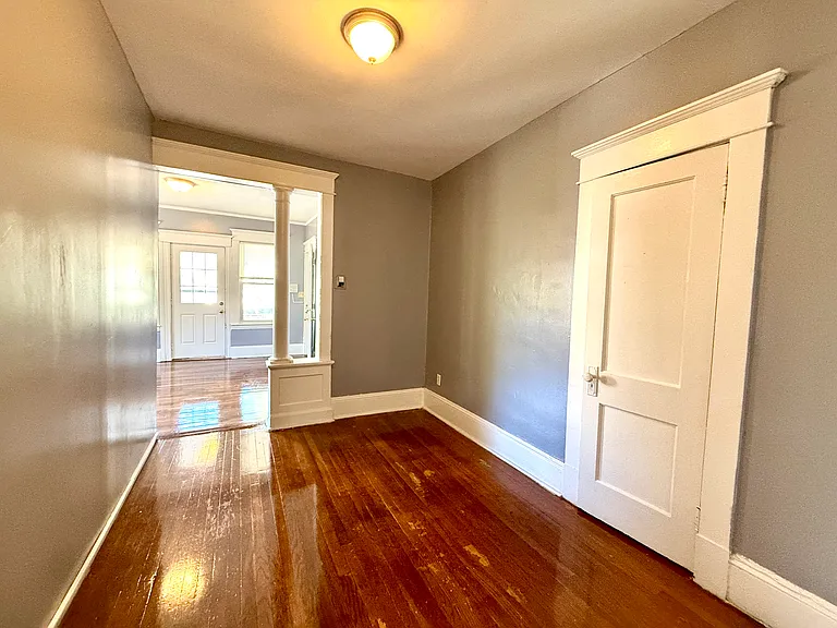 179 Bloomfield St — Photo 7