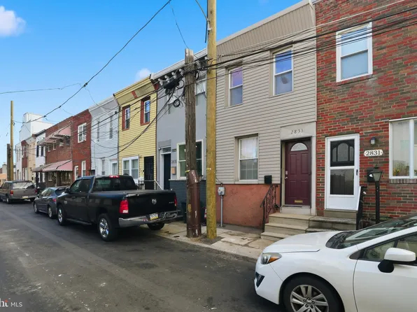 2833 Livingston St, Philadelphia, PA 19134