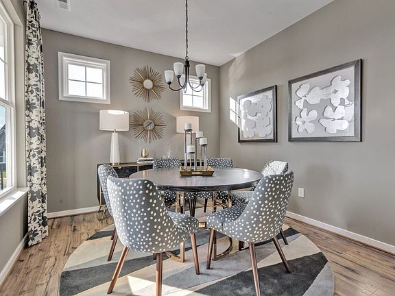 04-Dining Room Large