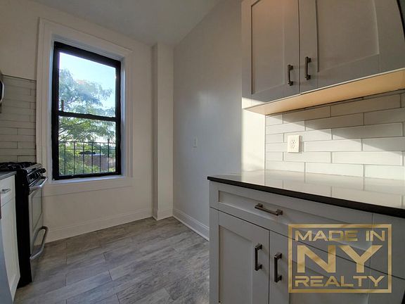 3rd image of 3149 29th St APT C9