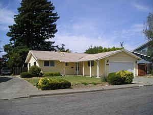 1424 Valle Vista Location!