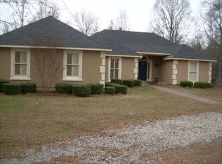 1032 Spring Hill Dr, Albany, GA 31721