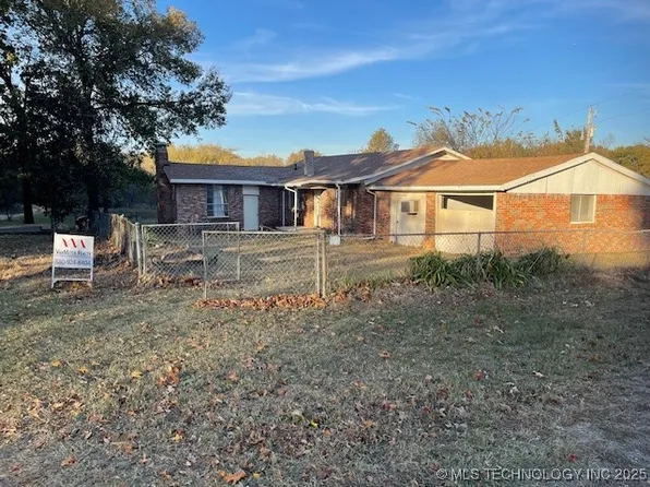 624 Sunshine Ln, Durant, OK 74701