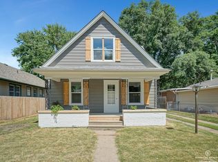 5010 Knox St, Lincoln, NE 68504