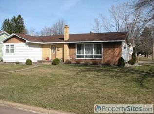 1002 Stanley St, Chippewa Falls, WI 54729