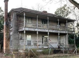 551 Hardware St, Elloree, SC 29047