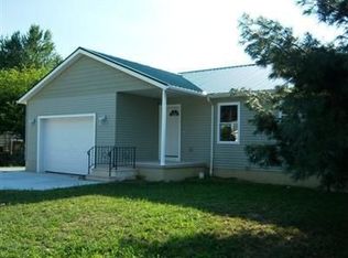 205 Pleasant St, Lagrange, OH 44050