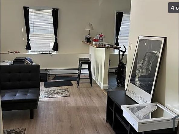 2nd image of 469 Main St #3