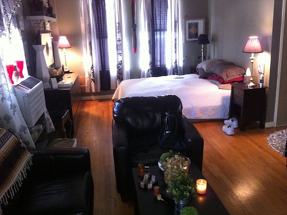 2nd image of 1001 Saint Paul St Unit 9H