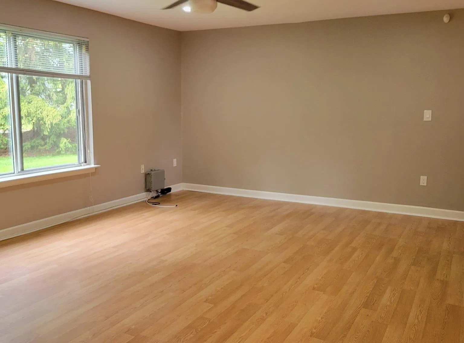 2 bed, 920 sqft, $2,500 — Photo 4