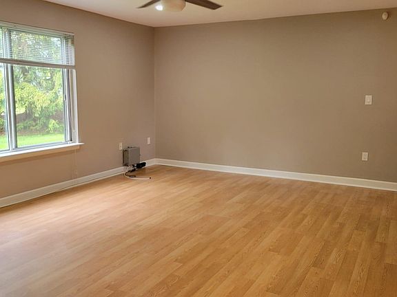 4th image of 50 Norwich Pl