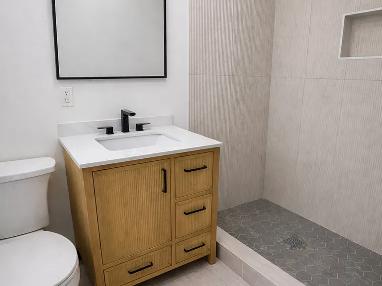 344 S Elm Dr #1 — Photo 6