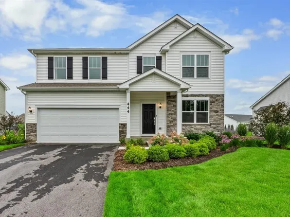 444 Cloverlane Dr, Sycamore, IL 60178