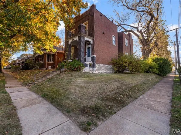 5228 Finkman St, Saint Louis, MO 63109