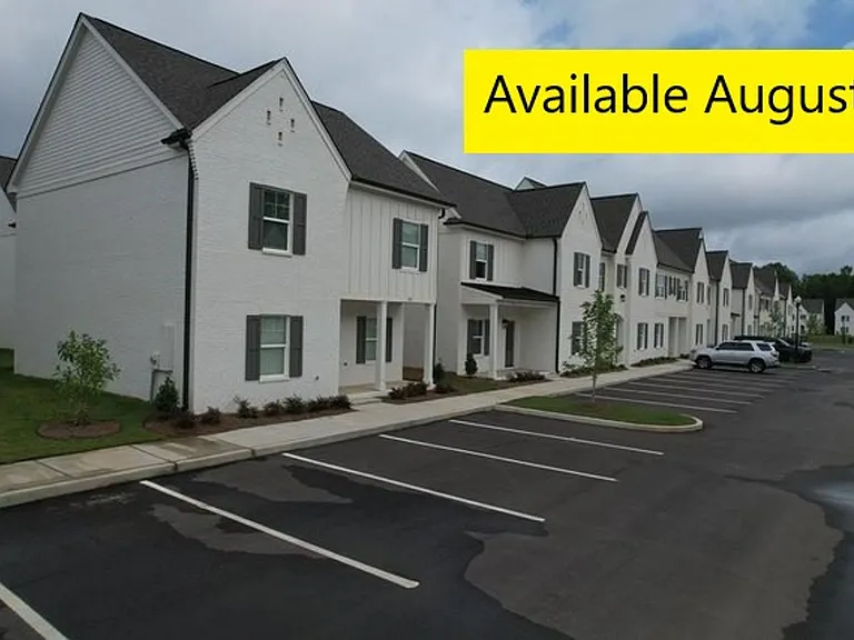 507 Meadow Crest Cir — Photo 1