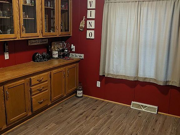 3rd image of 1048 N Main St Lot 95