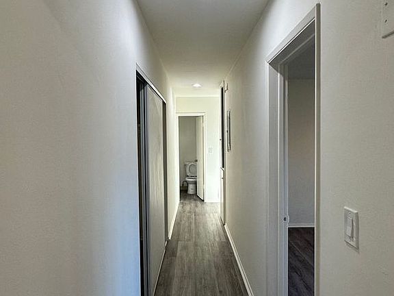4th image of 604 E Verdugo Ave APT P