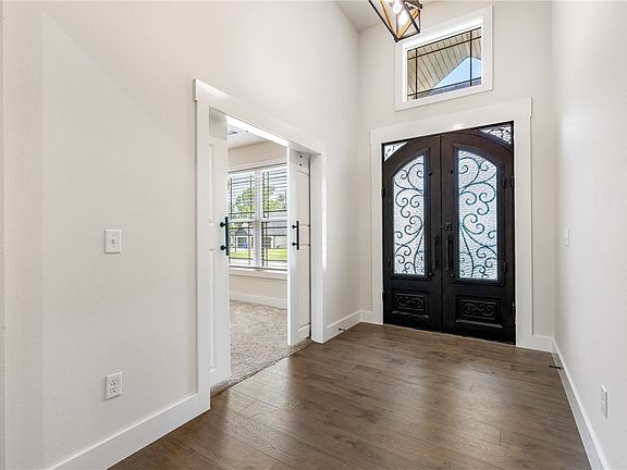 5th image of 12431 Wildwood Dr