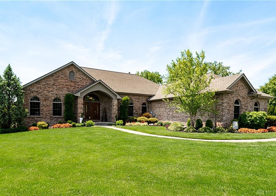 1st image of 1938 Fountain View Dr