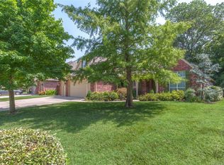 517 N Umber St, Jenks, OK 74037