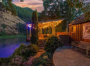 218 2nd St, Klickitat, WA 98628