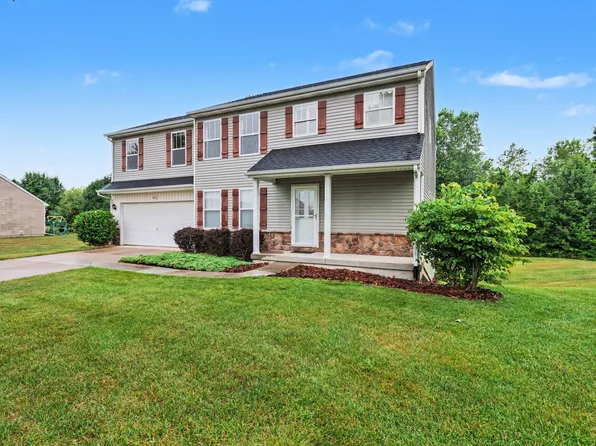 352 Laurel Wood St, Kalamazoo, MI 49009