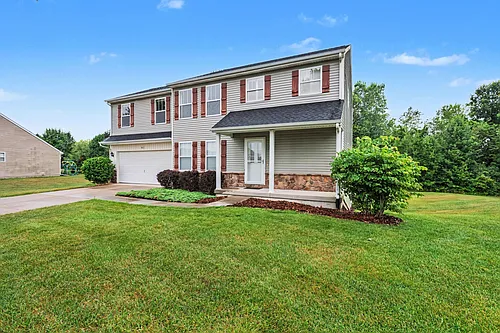 352 Laurel Wood St Photo 1