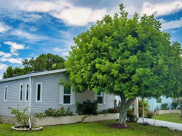 804 Bunker Hill Dr #1A03, Naples, FL 34110