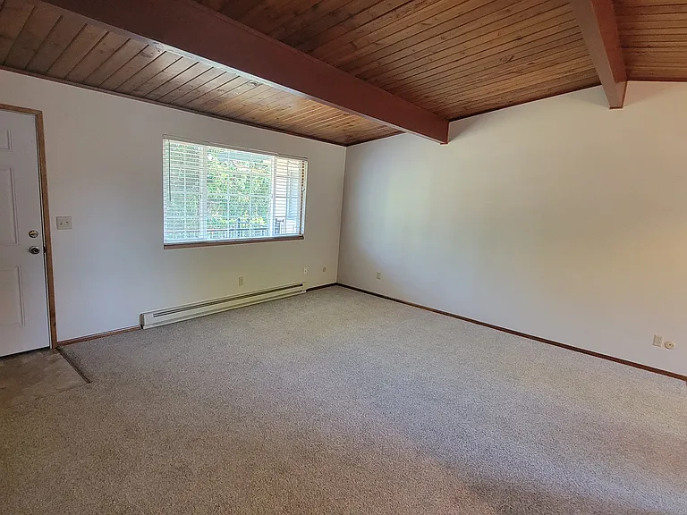 3504 Kauffman Ave #11 — Photo 5