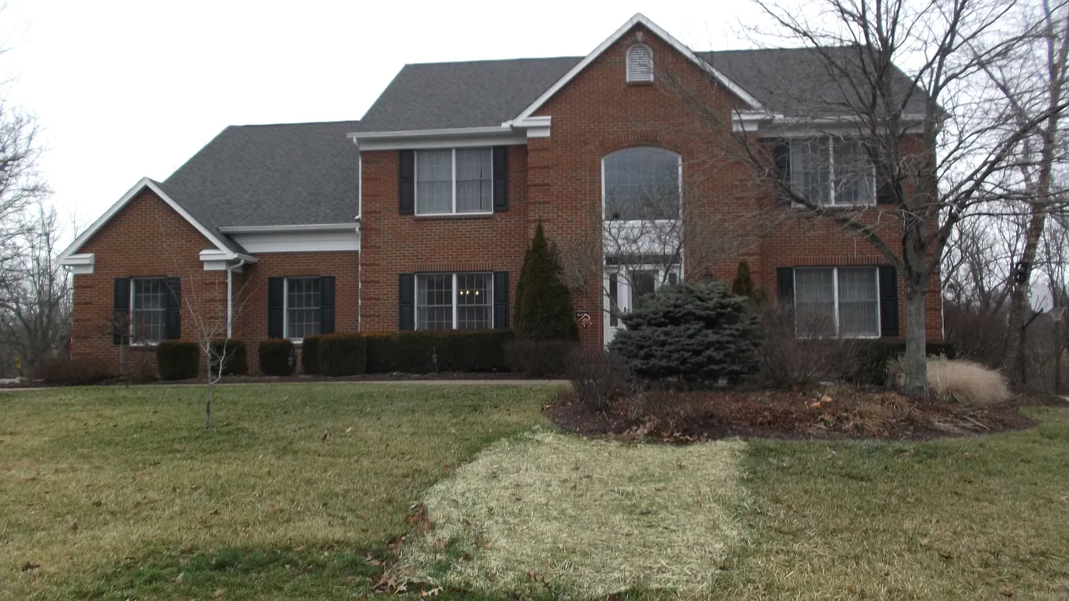 7963 Woodglen Dr photo 1