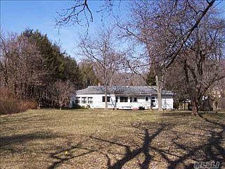 1st image of 26A Eckernkamp Dr