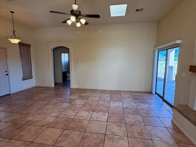 4804 Camino Dos Vidas — Photo 8