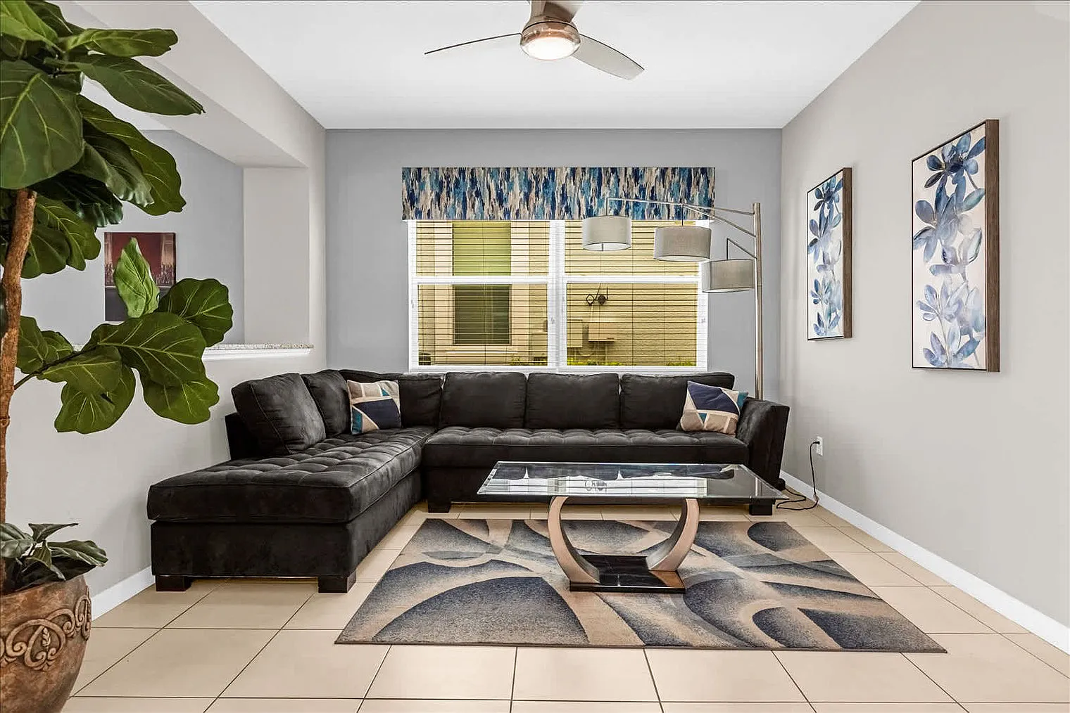 9 bed, 6.0 bath, 4101 sqft, $5,268 — Photo 3