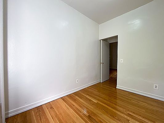 5th image of 429 W 46th St APT 3A