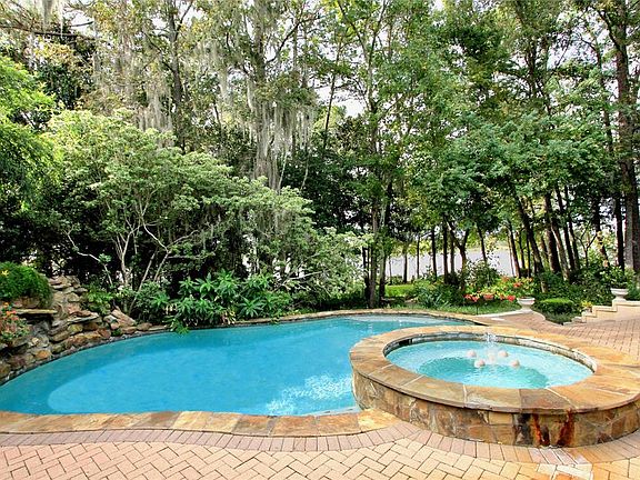 5th image of 30 Kings River Ct