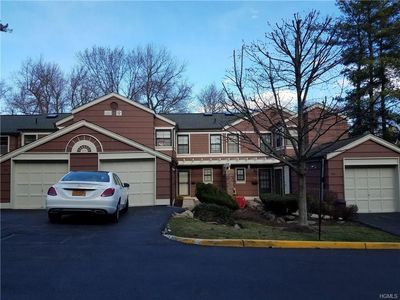 97 Treetop Cir, Nanuet, NY, 10954