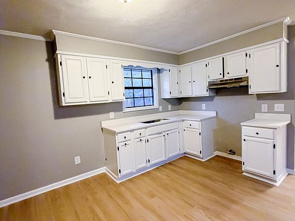 5th image of 1025 Turnage Rd