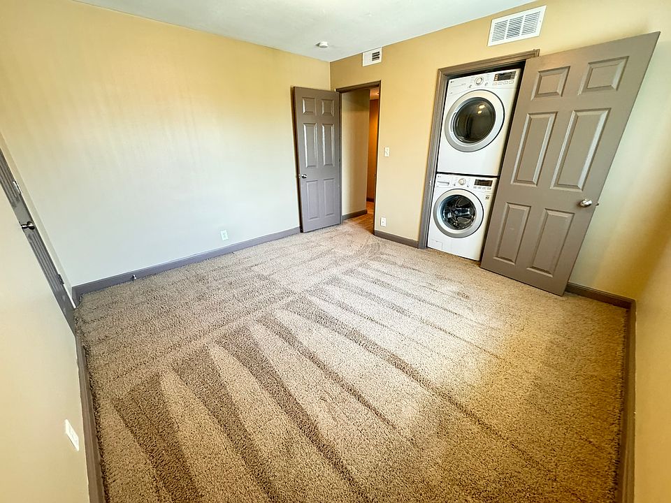 1st image of 1643 J St #301
