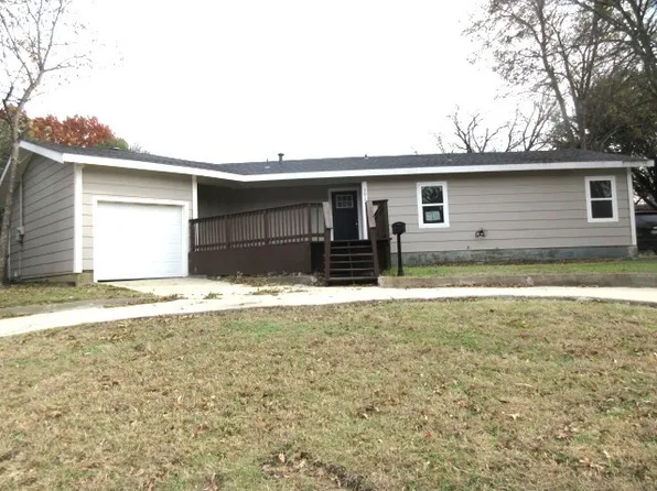 1817 Junius St, Fort Worth, TX 76103