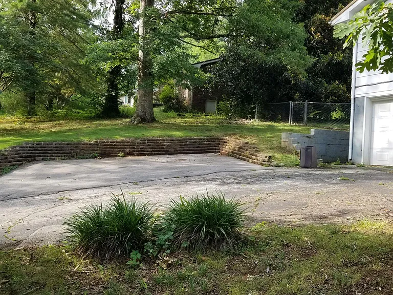 1725 S Forest Dr — Photo 15