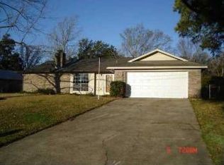 775 Sharon Hills Dr, Biloxi, MS 39532
