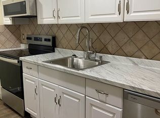 10 Mason Ct UNIT 10, Amesbury, MA 01913