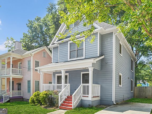 3rd image of 727 Formwalt St SW
