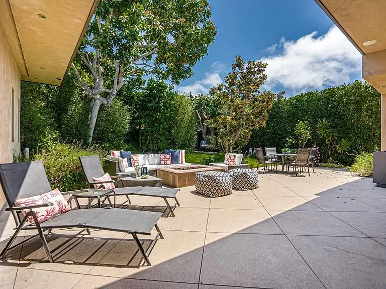 7967 Paseo Del Ocaso — Photo 32